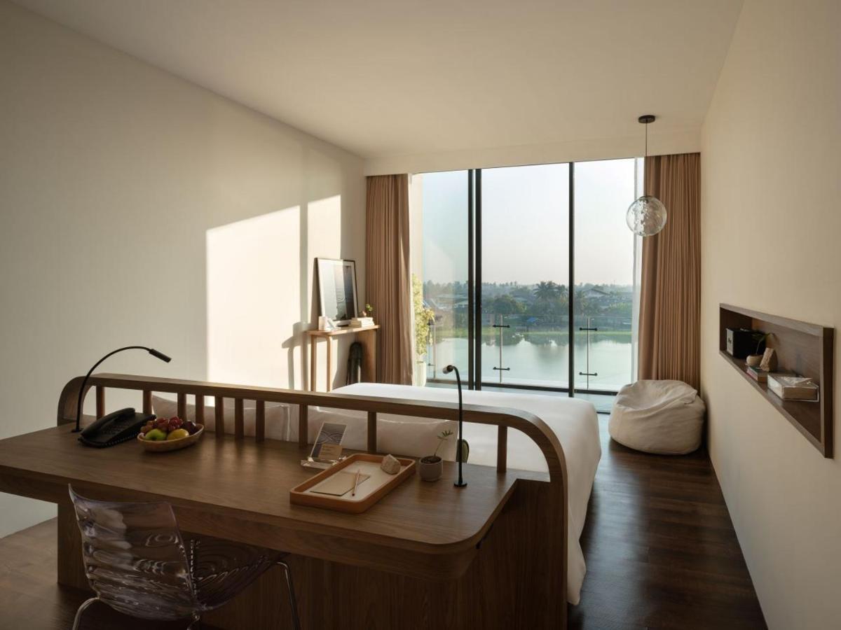 Neera Retreat Hotel 나콘빠톰 외부 사진
